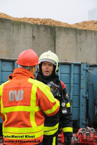 middelbrand sinke recyling kruiningen 7-9-2010 087 met naam.jpg